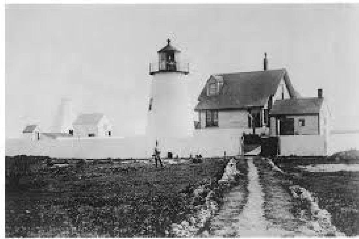 Black and White Light House Photo